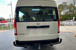 2019 Toyota
Hiace Commuter