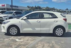 2020 Kia
Rio S