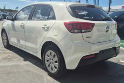 2020 Kia
Rio S