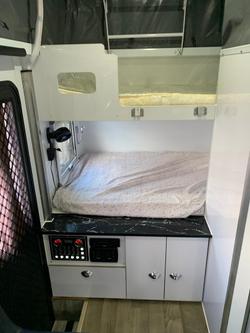 2022 Fantasy Caravan F5S D