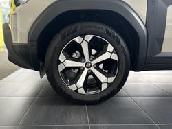 2025 Renault Duster Techno