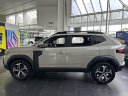 2025 Renault Duster Techno