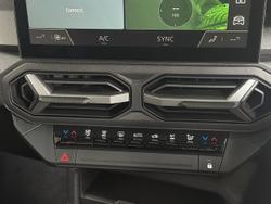 2025 Renault Duster Techno