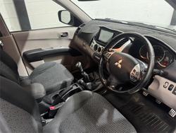 2010 Mitsubishi Triton GLX-R MN MY10 4X4 Dual Range Cool Silver