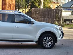 2019 Nissan Navara ST-X
