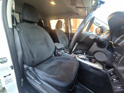 2019 Nissan Navara ST-X