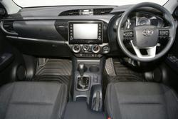 2025 Toyota
                Hilux SR
