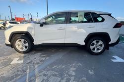 2020 Toyota
                RAV4 GX