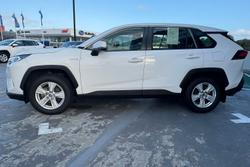 2020 Toyota
                RAV4 GX