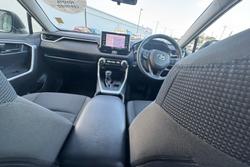 2020 Toyota
                RAV4 GX