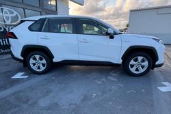 2020 Toyota
                RAV4 GX