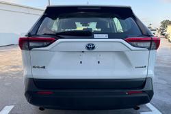 2020 Toyota
                RAV4 GX