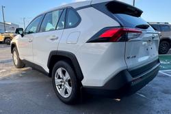 2020 Toyota
                RAV4 GX