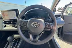 2022 Toyota
Corolla Ascent Sport Hybrid