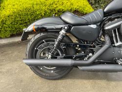 2016 HARLEY-DAVIDSON XL883 IRON 883 Black