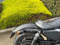 2016 HARLEY-DAVIDSON XL883 IRON 883 Black