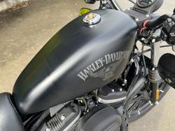 2016 HARLEY-DAVIDSON XL883 IRON 883 Black