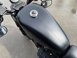 2016 HARLEY-DAVIDSON XL883 IRON 883 Black
