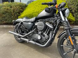 2016 HARLEY-DAVIDSON XL883 IRON 883 Black