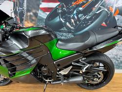 2018 Kawasaki NINJA ZX-14R (BREMBO OHLINS) BLAZED GREEN/METALLIC GRAY