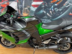 2018 Kawasaki NINJA ZX-14R (BREMBO OHLINS) BLAZED GREEN/METALLIC GRAY