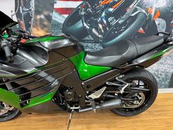2018 Kawasaki NINJA ZX-14R (BREMBO OHLINS) BLAZED GREEN/METALLIC GRAY