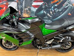2018 Kawasaki NINJA ZX-14R (BREMBO OHLINS) BLAZED GREEN/METALLIC GRAY