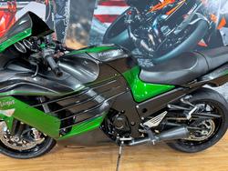 2018 Kawasaki NINJA ZX-14R (BREMBO OHLINS) BLAZED GREEN/METALLIC GRAY