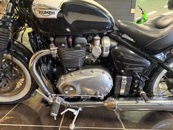 2018 Triumph SPEEDMASTER BLACK