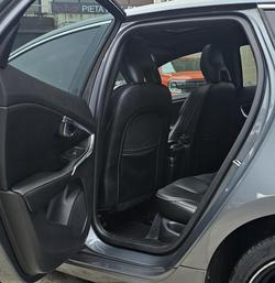 2016 Volvo V40 T5 R-Design MY17 Osmium Grey