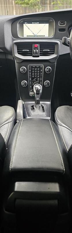 2016 Volvo V40 T5 R-Design MY17 Osmium Grey