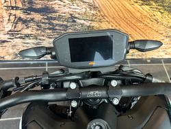 2022 Ktm 890 DUKE R BLACK