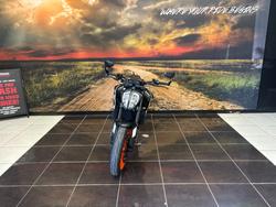 2022 Ktm 890 DUKE R BLACK