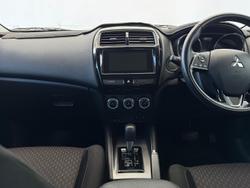 2019 Mitsubishi
ASX ES