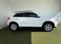 2019 Mitsubishi
ASX ES