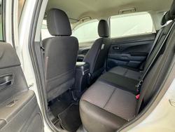 2019 Mitsubishi
ASX ES