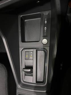 2025 Volkswagen Caddy TDI320