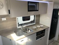 2025 Essential Caravans Ranger V1-0 17'4