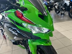 2024 Kawasaki Ninja ZX-4RR KRT Edition Ninja Green