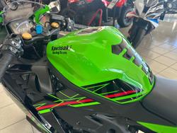 2024 Kawasaki Ninja ZX-4RR KRT Edition Ninja Green