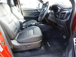 2025 Isuzu
D-MAX BLADE