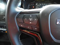 2025 Isuzu
D-MAX BLADE