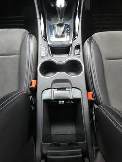 2014 Holden
Commodore SV6