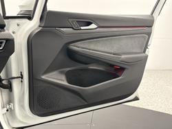 2021 Volkswagen Golf 110TSI R-Line