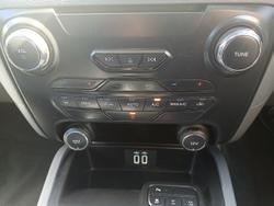 2017 Ford
Everest Trend