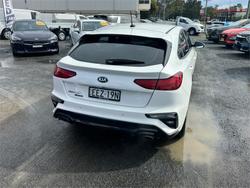 2019 KIA
CERATO SPORT+ SAFETY PACK