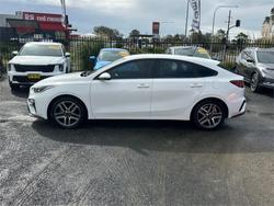 2019 KIA
CERATO SPORT+ SAFETY PACK