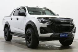 2024 Isuzu
D-MAX X-TERRAIN