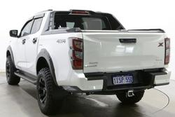 2024 Isuzu
D-MAX X-TERRAIN