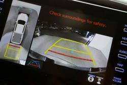 2025 Toyota Hilux SR5 48V